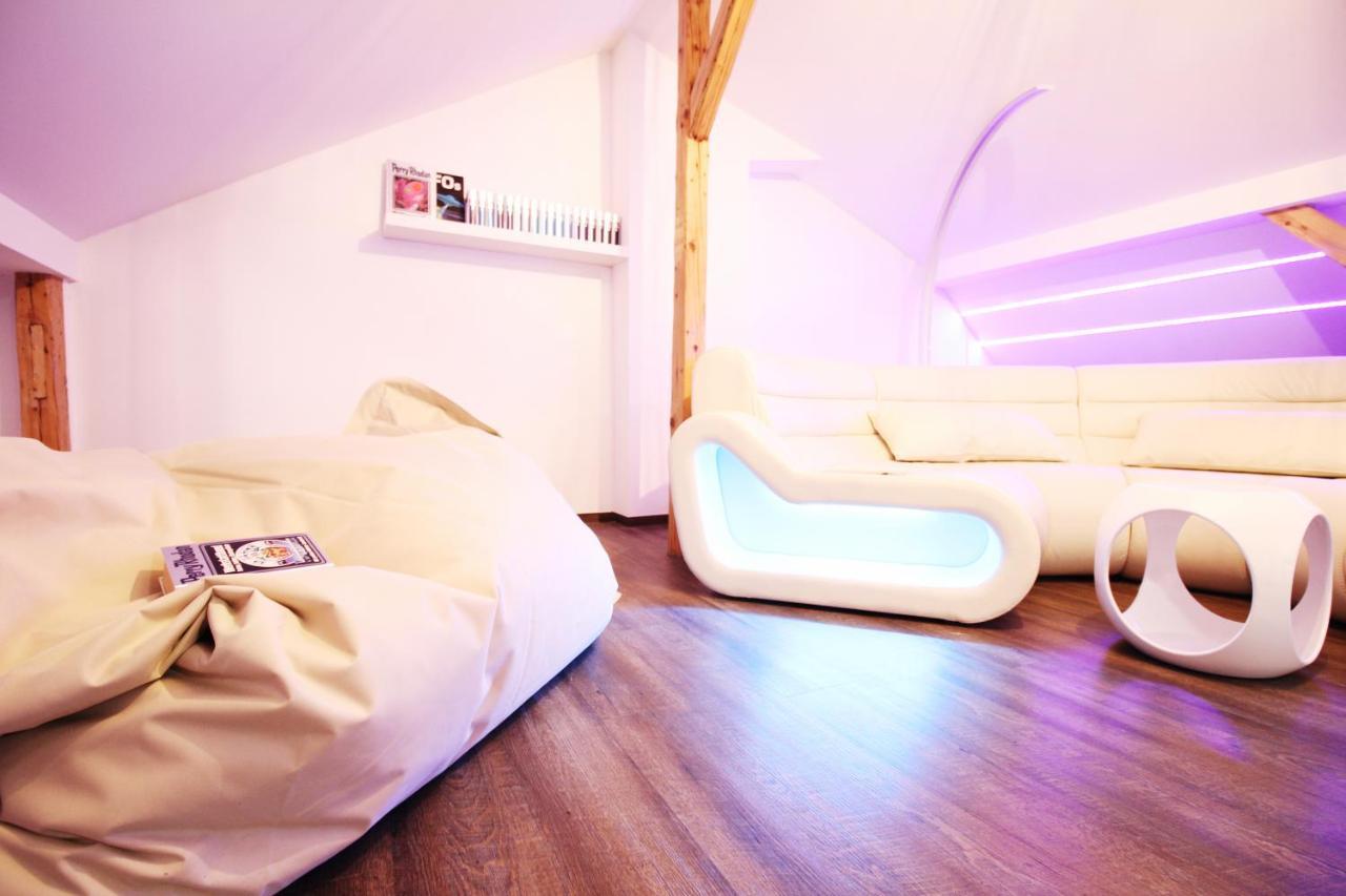 Secret Hideaways Space Loft Wohndesign Auf 2 Etagen L 450M Bis Uni دوسبرغ المظهر الخارجي الصورة